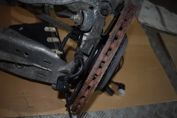 Bakre Höger Fjädring Mercedes W217 W222 image 3