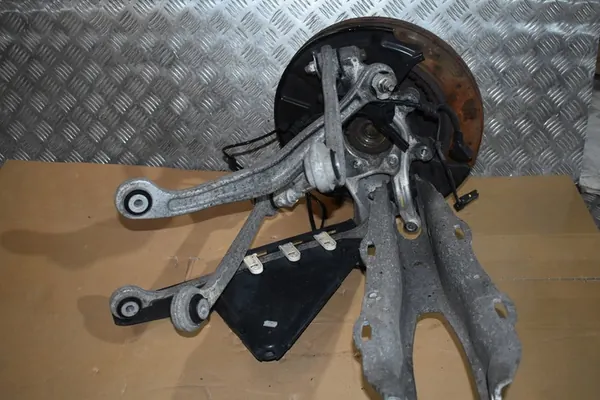 Bakre Höger Fjädring Mercedes W217 W222 image 5