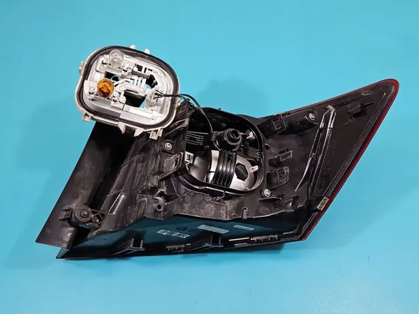 Luz Trasera Izquierda Skoda Karoq 17-21 OEM 57A945207 image 7