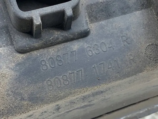 OEM 808776304R Moldura Porta Dianteira Esquerda - Renault Megane III image 5