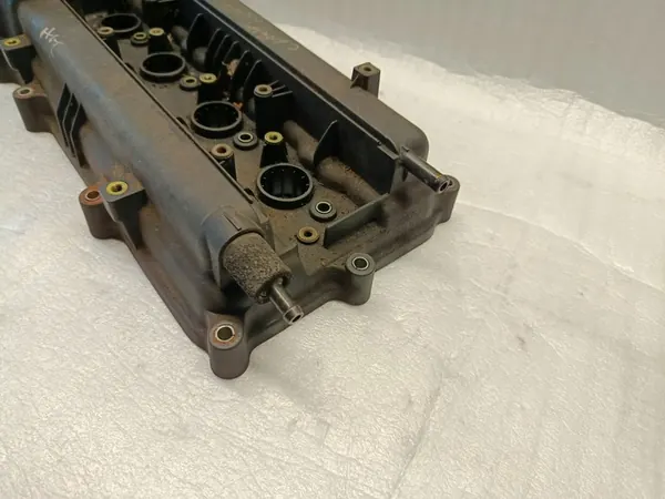 KIA CEED I 2007 1.6B G4FC Tampa de Válvulas image 5