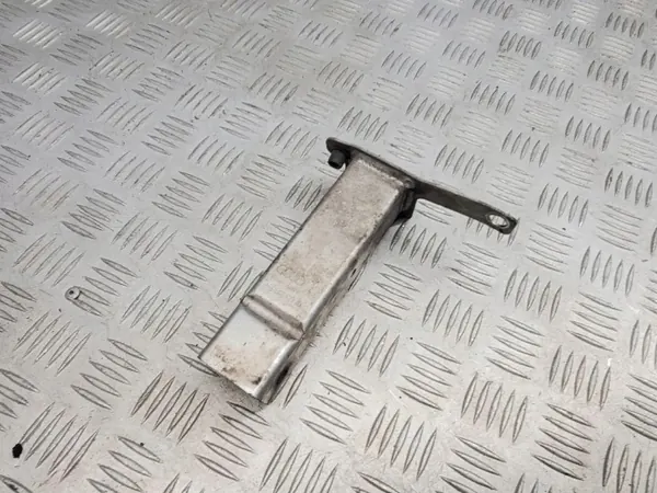Kühlerbefestigungsblech OEM 4G0805527A für Audi A7 image 4