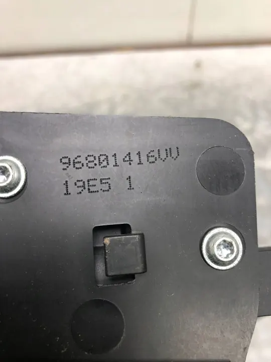 Poignée intérieure avant gauche OEM 96801416VVBILI Peugeot image 7