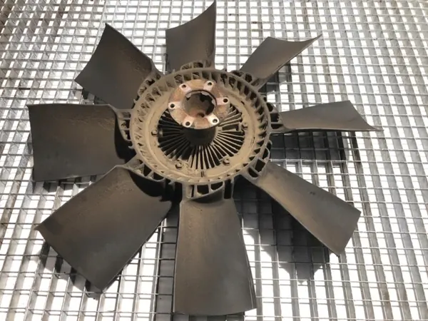 Ventilateur de radiateur OEM 1392261 pour Scania P,G,R,T image 4