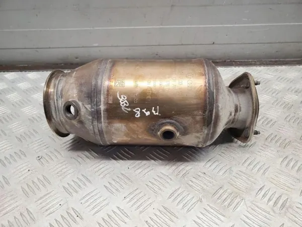 Audi OE Katalysator 8W0131703AC - Begagnad image 3