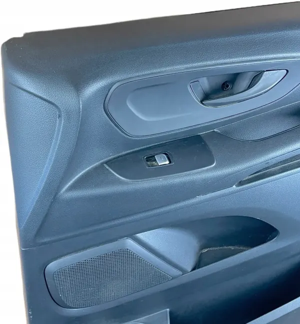 Mercedes VITO W447 Höger Framdörrsklädsel OEM image 8