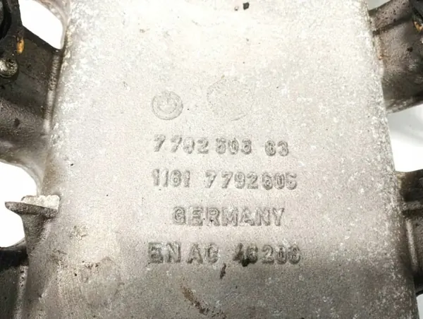 Imusarja OEM 779250603 BMW 7-sarja 4.5L image 3