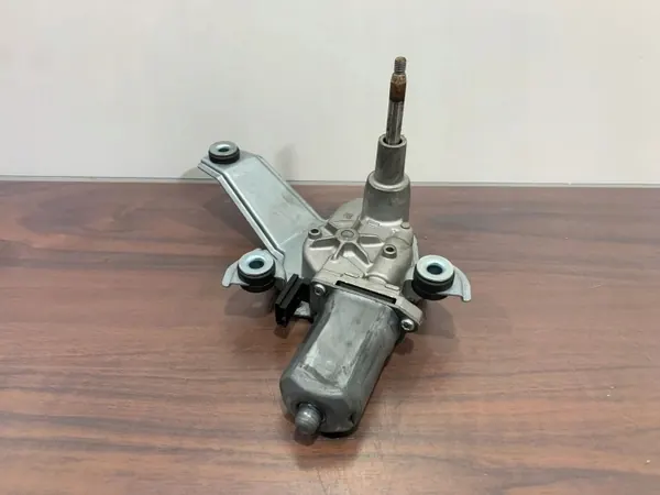 Alfa Romeo Stelvio achterruitenwissermotor OEM FBZ26476 image 3