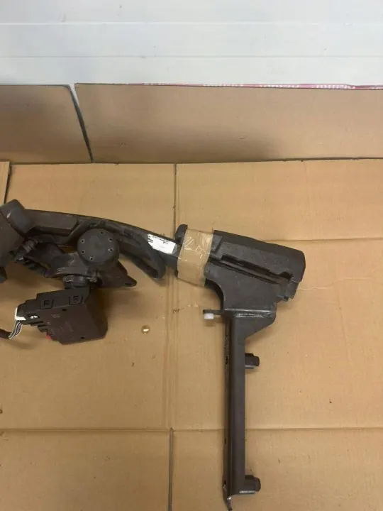 Audi A4 B9 Anhängermodul OEM 8W0800491C Gebraucht image 3