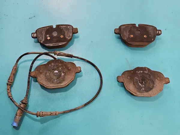 Discos e pastilhas travão traseiro OEM IMPRK1518850 BMW iX3 image 7