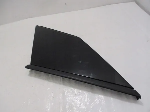 OEM 9825592580 Revestimento Pilar Traseiro Esquerdo Peugeot 2008 II image 2