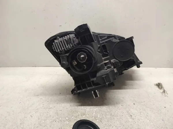 Linker Xenon Koplamp Mercedes GLA W156 13- A1569063100 image 7