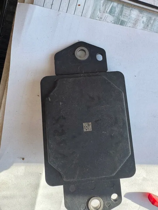 TOYOTA PRIUS YARIS IV Radar Sensor ACC 88210-0D040 image 2