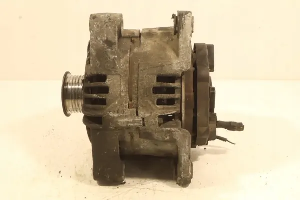 Alternatore Bosch 0 124 525 030 Usato image 5
