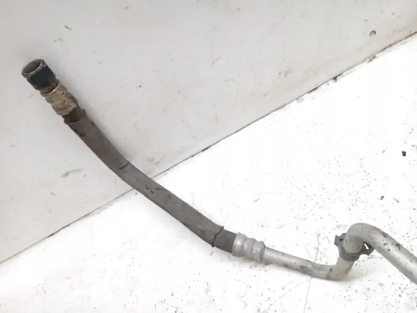 Conduit de refroidissement d'huile BMW OEM 7589506 d'occasion image 4