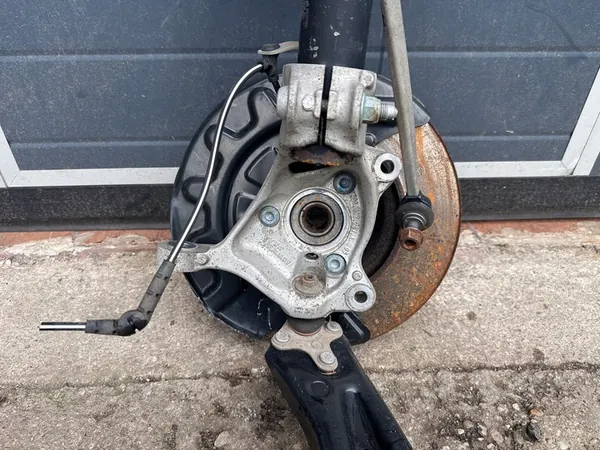 AUDI A3 S3 8V Sospensione Anteriore Sinistra Braccio McPherson OEM image 3