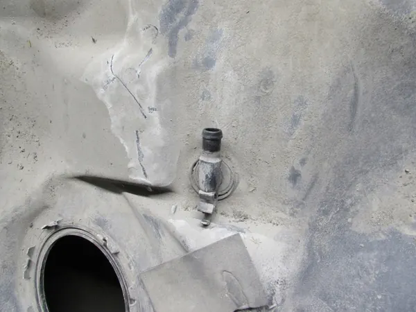 Réservoir de carburant Opel Astra H 04-14 13224309 image 6