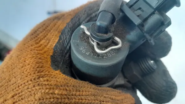 Injecteur CITRON C5 I 2.0 HDI WTRYSK - Pièce OEM image 3
