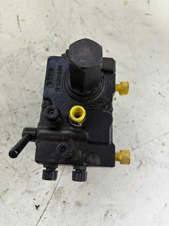 Pompe de levage cabine Mercedes Actros 103803.6 image 3