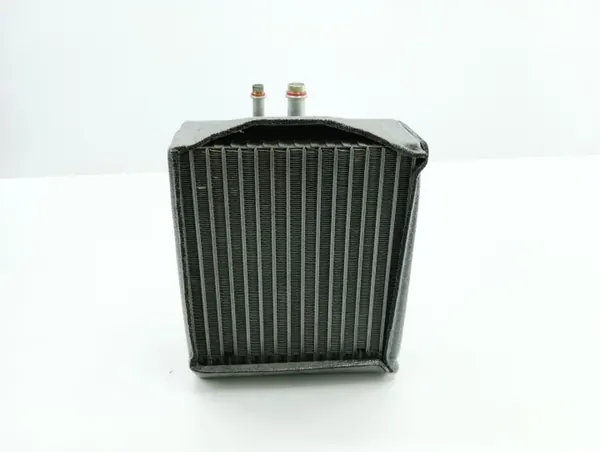 Chrysler Voyager 2001 Taka-AC Lämmitysydin OEM AMD66444 image 4