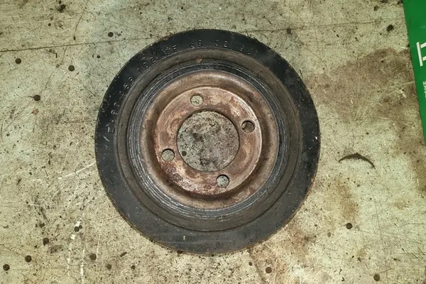 Polia do virabrequim OPEL VECTRA B 90469102 image 3