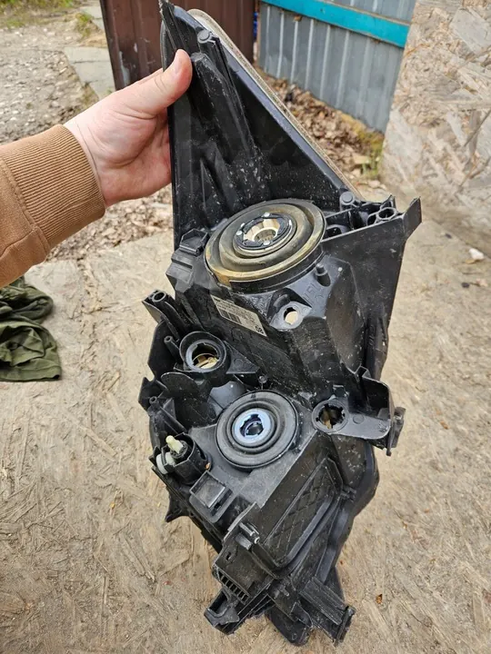 Toyota Auris 2007-2010 Faro delantero derecho image 8