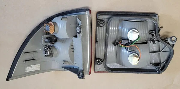 Luz Trasera Derecha para Saab 95 9-5 Kombi Lift OE image 5