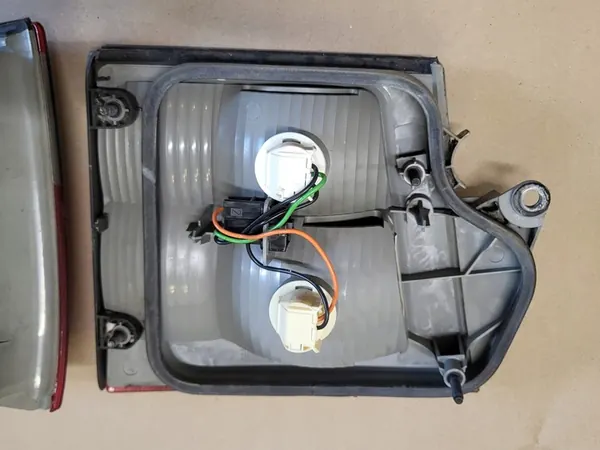 Luz Trasera Derecha para Saab 95 9-5 Kombi Lift OE image 6