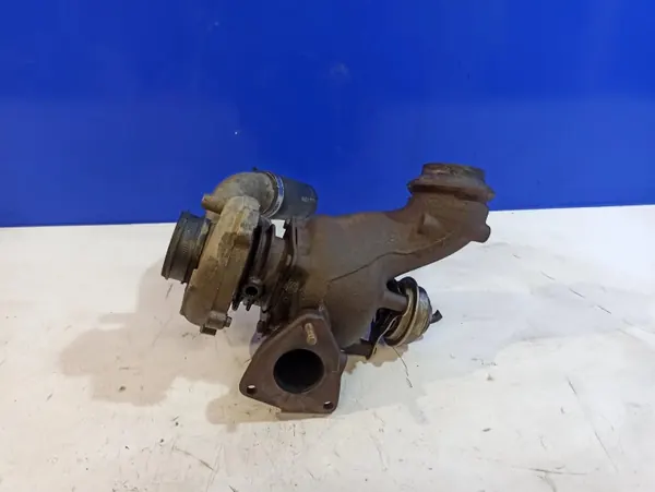 Turbocompressor OEM 6249794 para Citroën C5 I 2.2L image 2