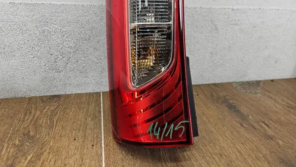 Linker achterlamp Mercedes Citan W415 image 3