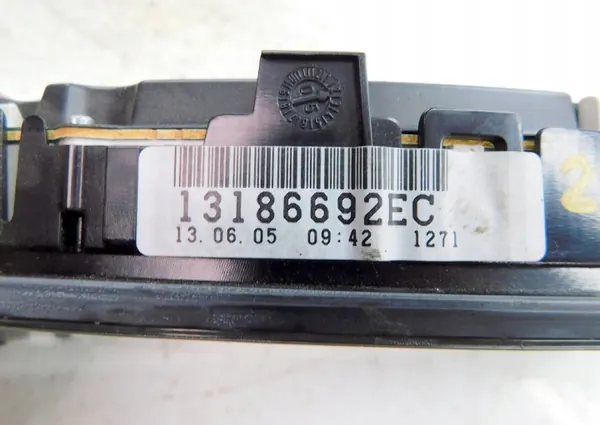 Compteur Opel Vectra C OEM 13186692EC image 7