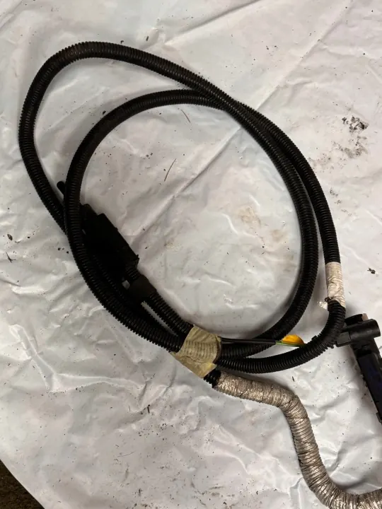 AdBlue-putki OEM 4M0131962A Audi Q7 Q8 VW Touareg image 10