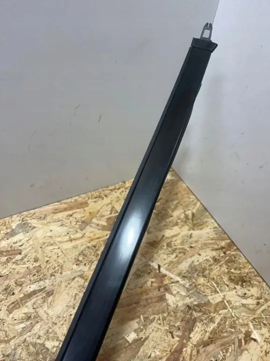Protège-vitre avant OEM A1676908812 Mercedes GLE image 3