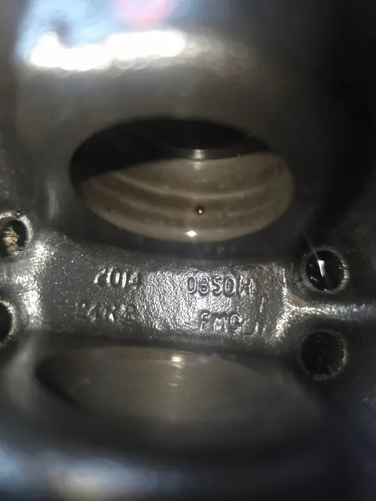 Pistón OEM 0850H para Citroen Peugeot Ford 2.0 HDI/TDCI image 3