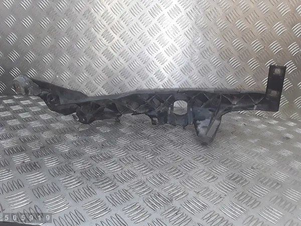 Soporte de faro izquierdo BMW E90 E91 Pre-Facelift OEM 51647116707 image 3