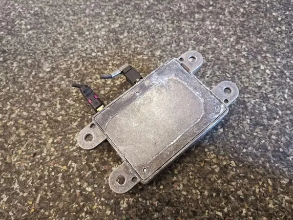Antennförstärkare A2198203789 för Mercedes-Benz M-klass image 3