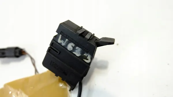 Sensor Interruptor Alarma Mercedes Vito W639 OEM 6395400044 image 6