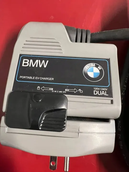 Cable de carga BMW i3 VE OEM 61442448670 image 5