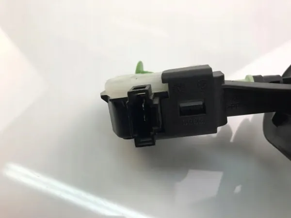 Tankklep OEM 14471955 voor Volvo V70 III image 3