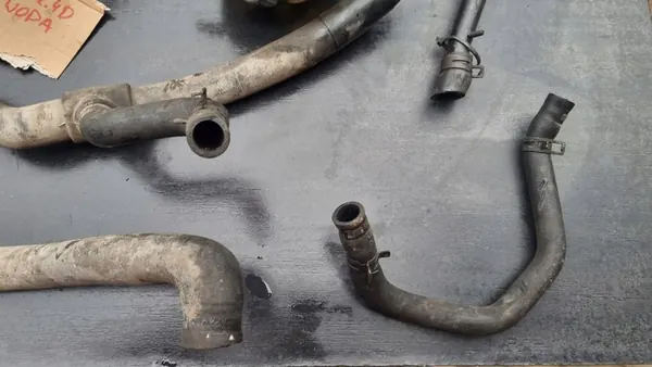 VW T4 2.4 D Veden jäähdytyslinja Täydellinen image 3