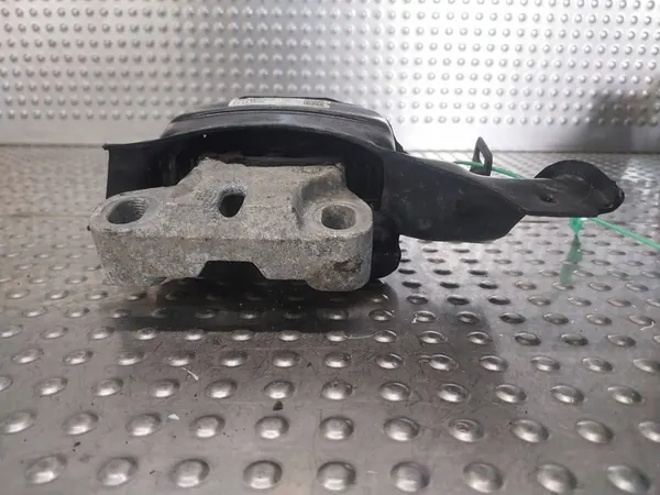 Moottorin tuki 2Q0199555AF VW Polo VI 2G Ibiza V 6F Fabia IV 1.0 TSI image 2