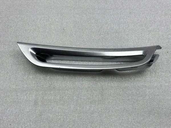 Pièce de finition Mercedes-Benz OEM A2228680400 image 2