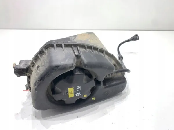 Depósito expansor OEM 9846642 BMW G30 image 2