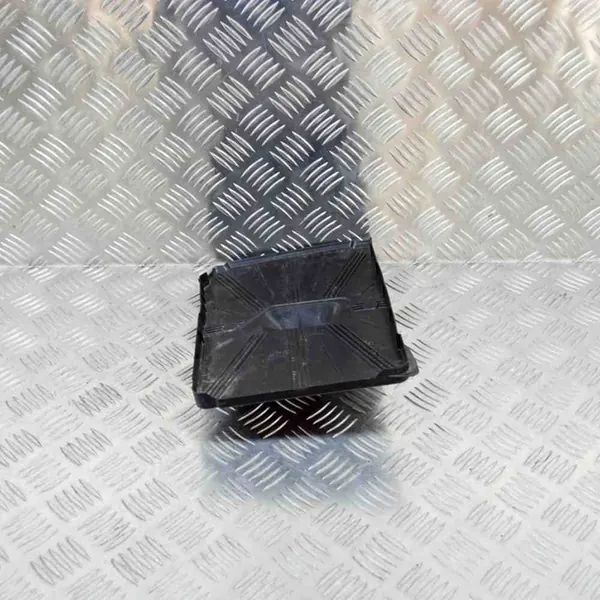 Peugeot 3008 II 2018 Bandeja de bateria image 4