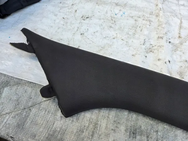 OEM 85820-D7200 Tampa de pilar direita para Hyundai Tucson image 3