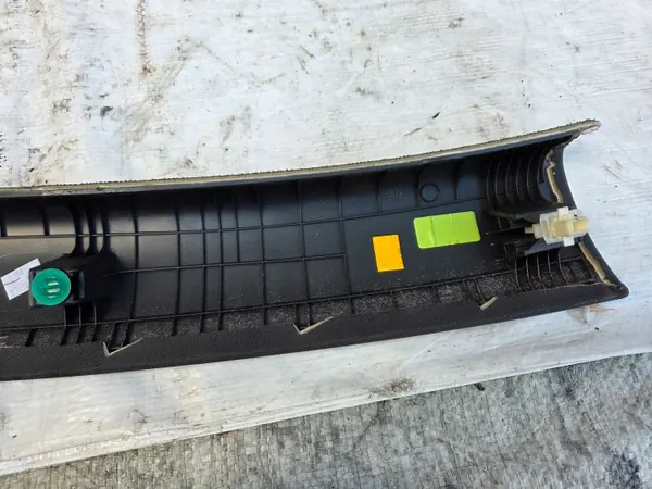 OEM 85820-D7200 Tampa de pilar direita para Hyundai Tucson image 4