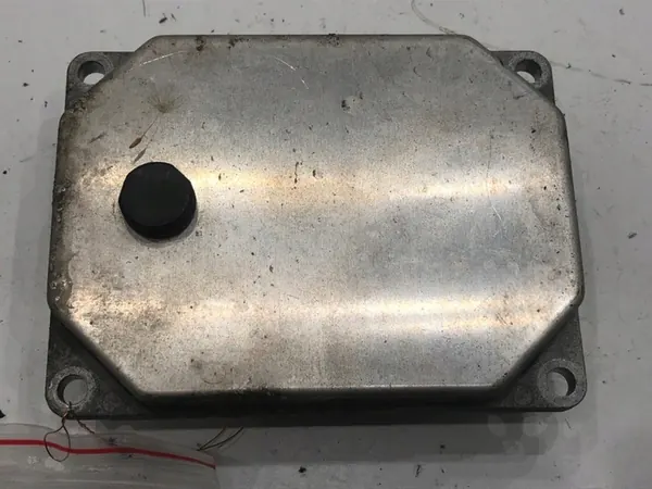 Ordinateur de moteur FIAT GRANDE PUNTO 1.4 77KM image 3