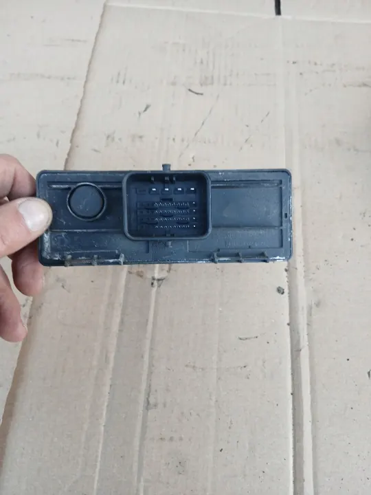 Module de commande boîte auto OEM 96109554 image 3