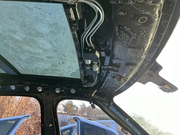 Teto Panorâmico RANGE ROVER VOGUE L405 - Peça OEM image 6