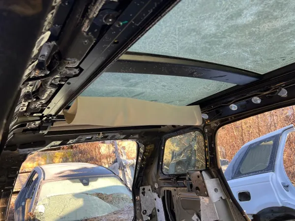 Teto Panorâmico RANGE ROVER VOGUE L405 - Peça OEM image 7